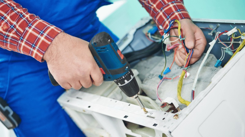 Akyurt Viessmann Viessmann çamaşır makinesi kart tamiri – Su almama arızası orijinal parça ile giderildi. - Teknik servis örneği